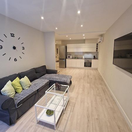 Barcelona Duplex De 3 Habitaciones L'Hospitalet de Llobregat Eksteriør bilde